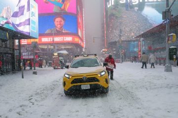 découvrez les dernières actualités sur la tempête de neige à new york : conditions météo, impact sur la ville et conseils de sécurité.