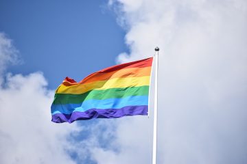 découvrez 'pride', une célébration vibrante de fierté, d'inclusion et de diversité. embrassez l'authenticité et soutenez la communauté lgbtq+ avec nous.